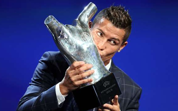 “Ο Πικέ ας δει το tweet μου” (pic)