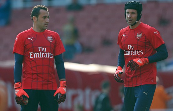 Βενγκέρ: “Διαθέτω δύο κορυφαίου επιπέδου τερματοφύλακες”