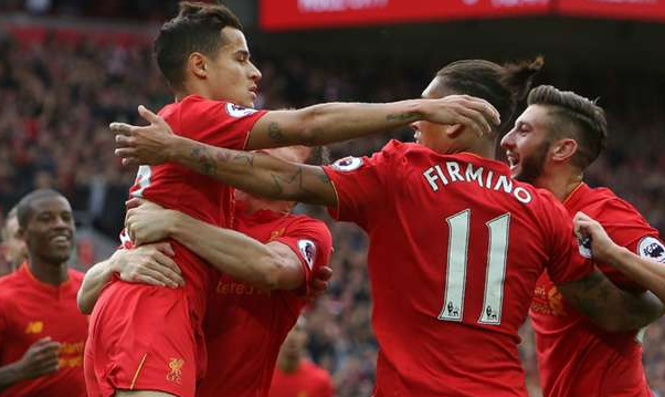 Σκόουλς: “Η Λίβερπουλ μπορεί να κερδίσει το πρωτάθλημα”