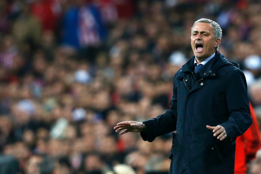 Μπλέξιμο με την Ομοσπονδία έχει ο Μουρίνιο