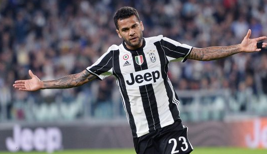 Γεννήθηκε για να… καυλαντάει ο Άλβες (pic)