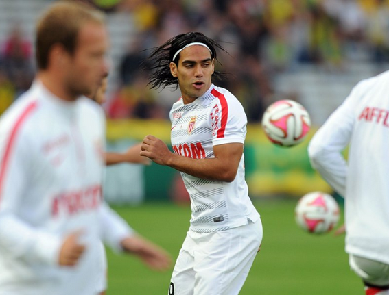 “Σκοτώνει” ακόμη ο Φαλκάο (vid)