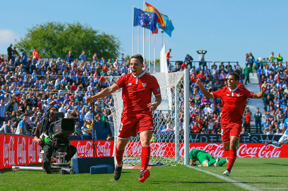 Έσπασε την “κατάρα” η Σεβίλλη και έπιασε κορυφή