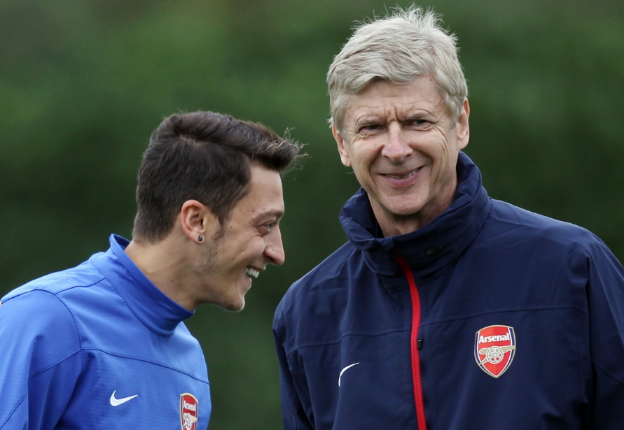 Βενγκέρ: «Είναι λάθος που κινούνται όλα γύρω από τα χρήματα»