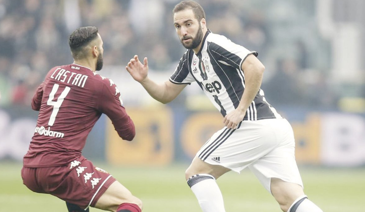 Ασπρόμαυρο το ντέρμπι ντε λα Μόλε!