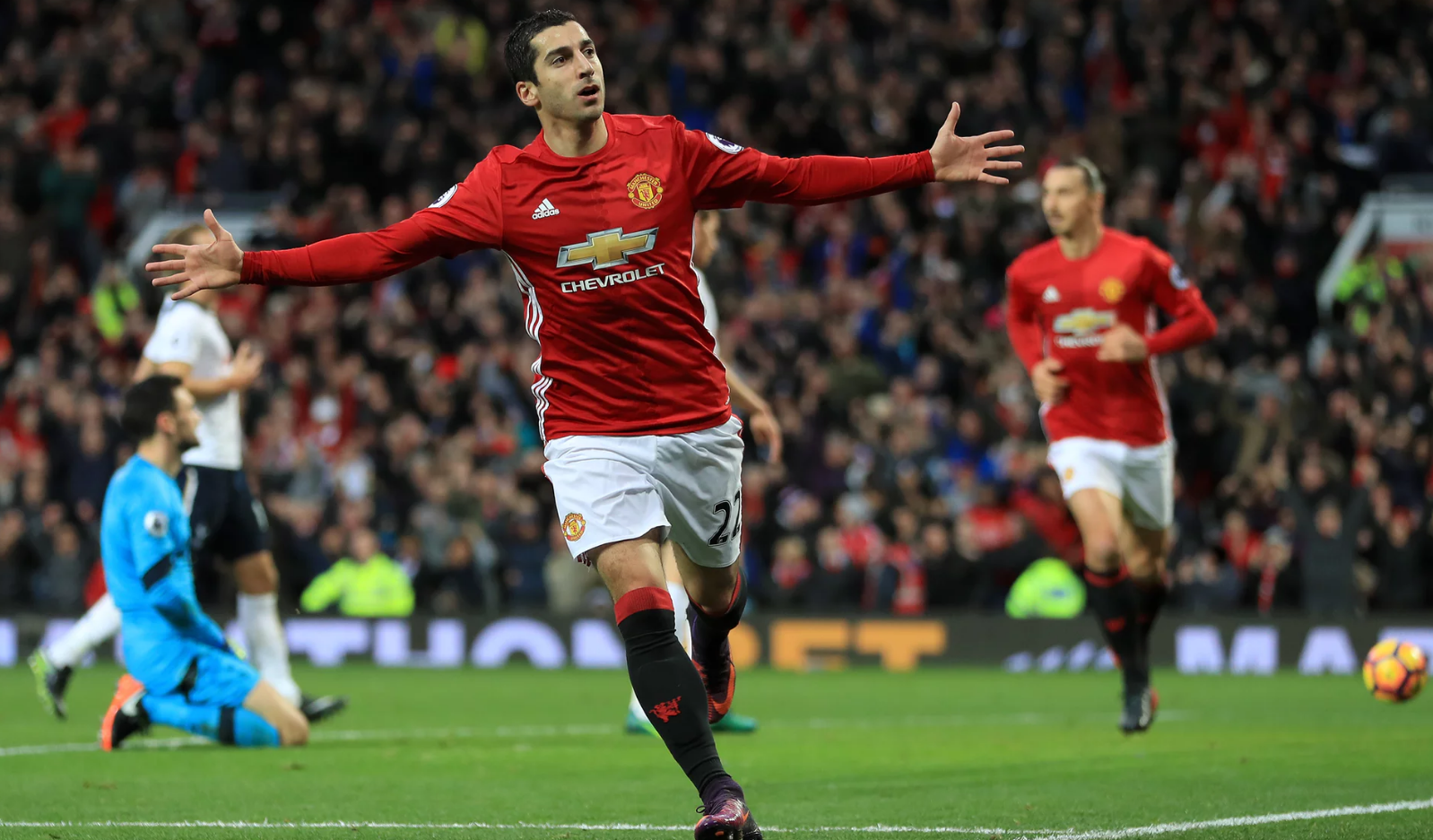 Πρώην παίκτης της Άρσεναλ το είδωλο του Μχιταριάν