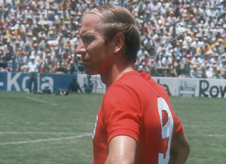 Σερ Μπόμπι Τσάρλτον, 2017