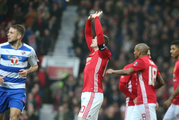 Στο ρελαντί η Γιουνάιτεντ!