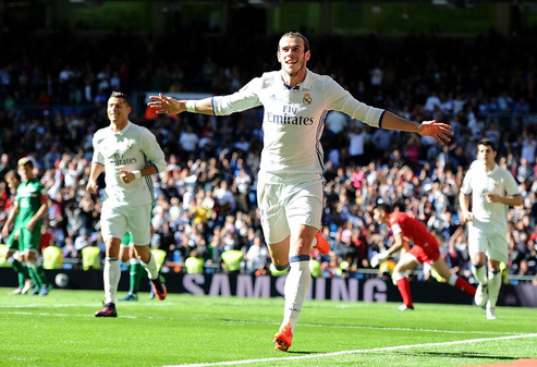 Επέστρεψε με… άγριες διαθέσεις ο Μπέιλ! (vid)