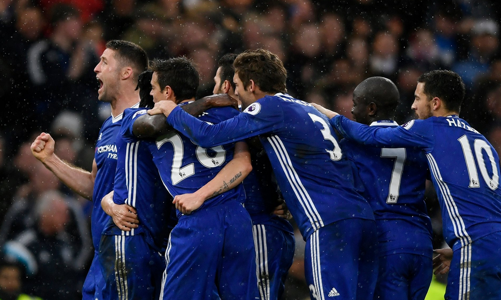 Οι “κύκνοι” έχουν το όνομα, η Τσέλσι την ομορφιά (vid)