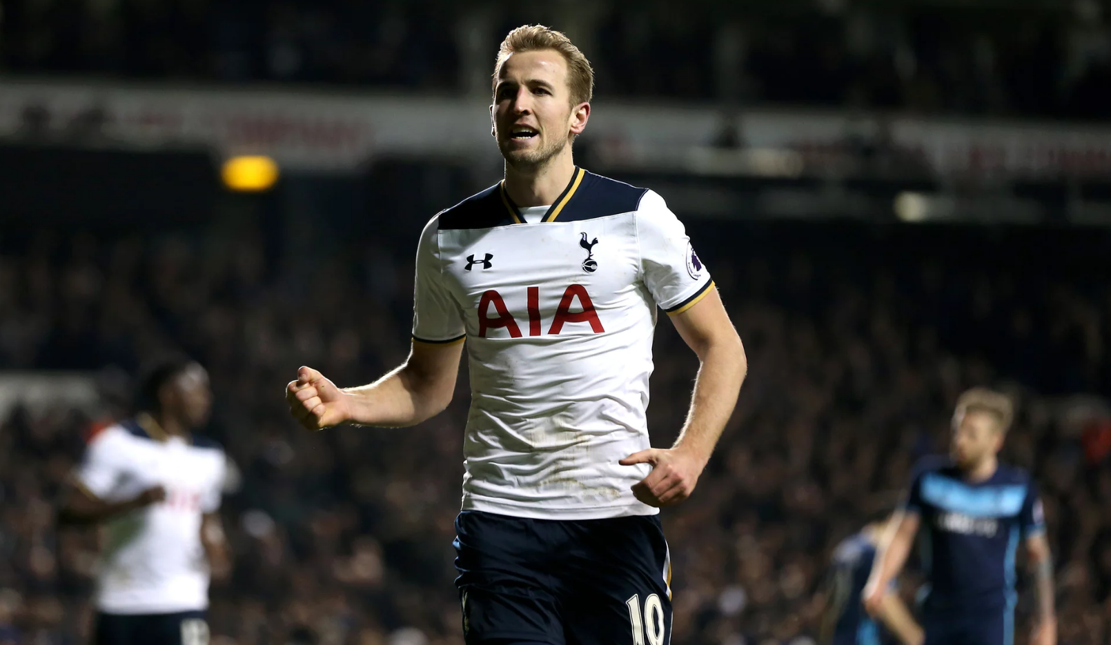 Mόνη δεύτερη και με τη βούλα (vid)