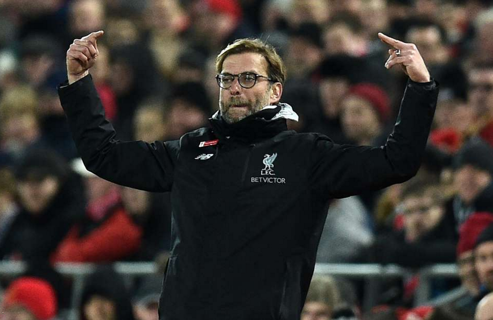 Κλοπ: “Μεταξύ αυτών των τριών υπέγραψα τον Μχιταριάν”