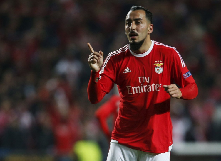 «Χτύπησε» πάλι ο Μητρογκόλ! (vid)