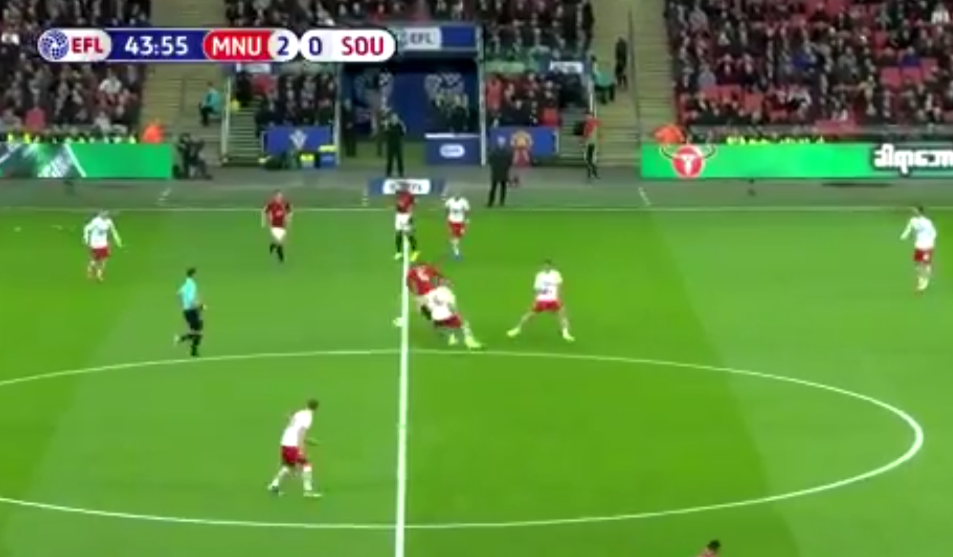 O Πογκμπά δεν “πιάνεται” (vid)