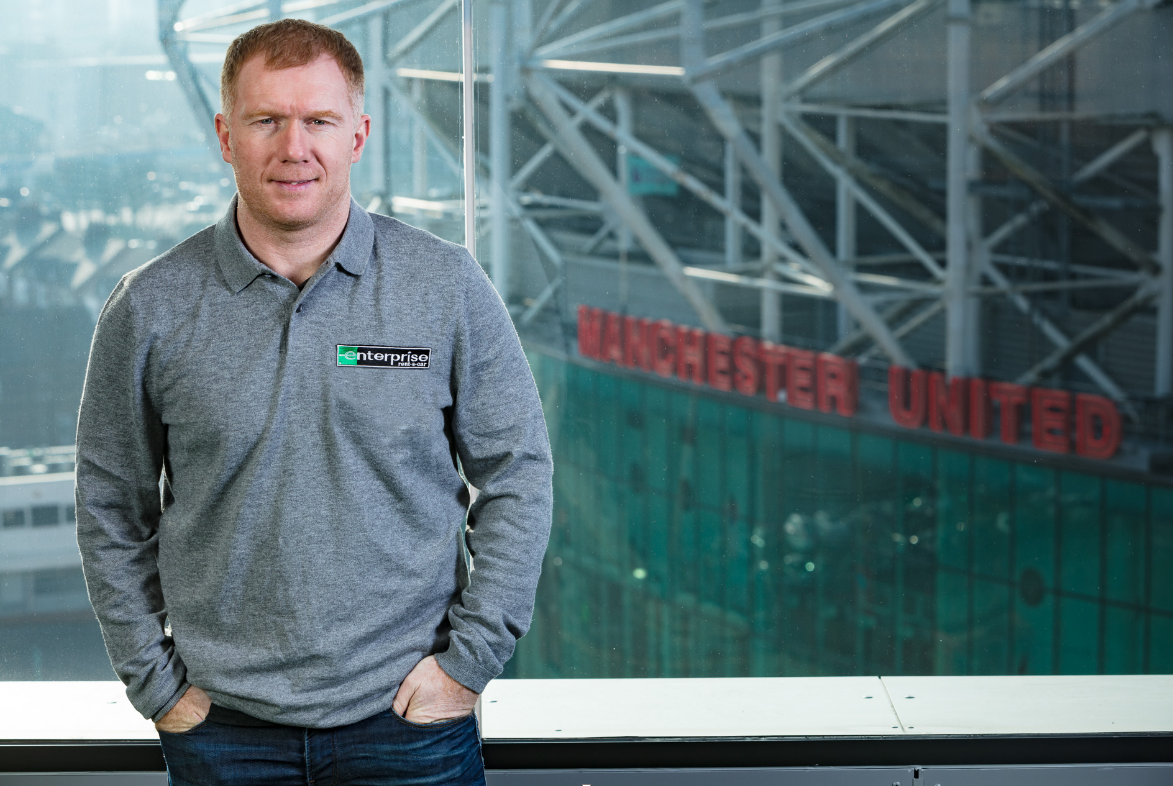 Σκόουλς: “Ανανεώστε τον Κάρικ”