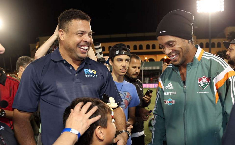 Ροναλντίνιο και Ρονάλντο επέλεξαν τα καλύτερά τους τέρματα (vid)