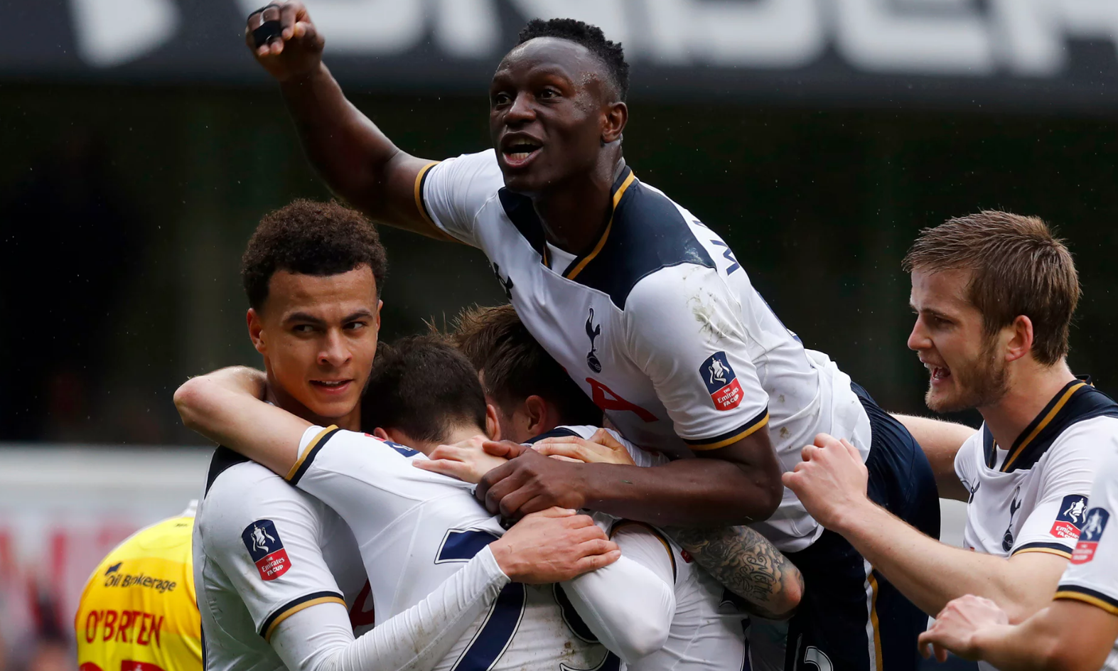 Τι έβαλες ρε Γουανιάμα; (vid)