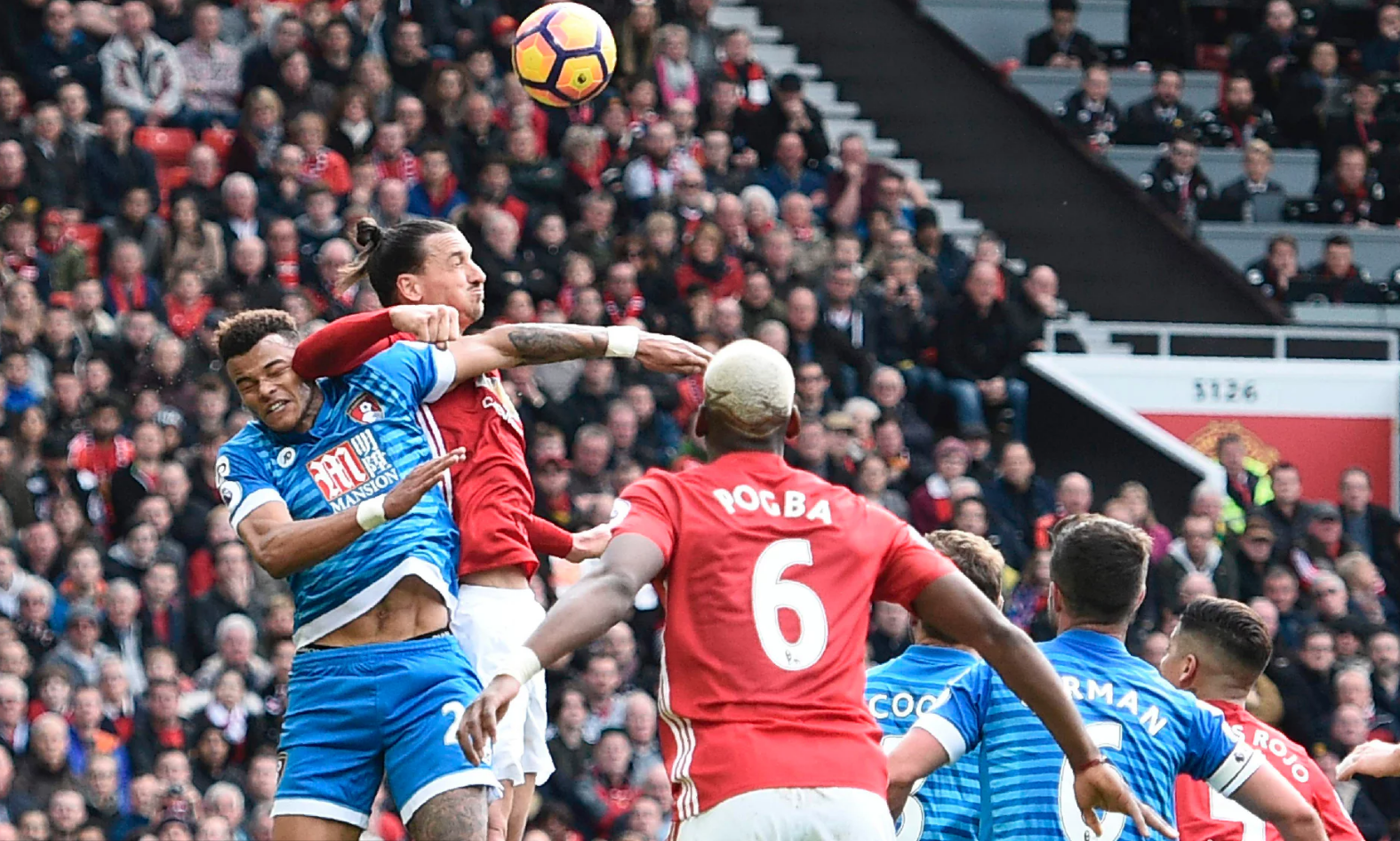 Tον Ζλάταν δε θα τον ακουμπάς (vid)