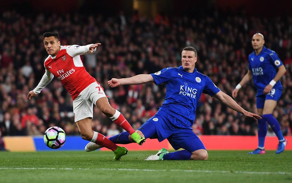 H… τετράδα “αγιάζει” τα μέσα