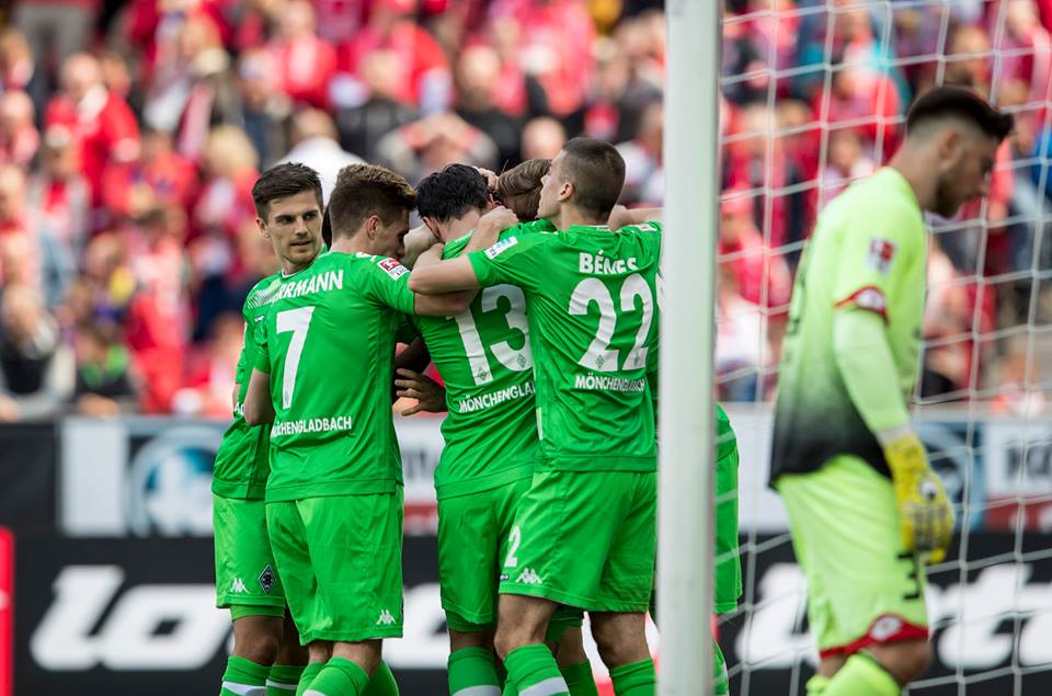 Βίοι… αντίθετοι