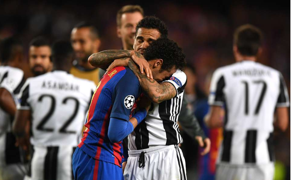 Τα λόγια παρηγοριάς του Άλβες στον Νεϊμάρ (vid)