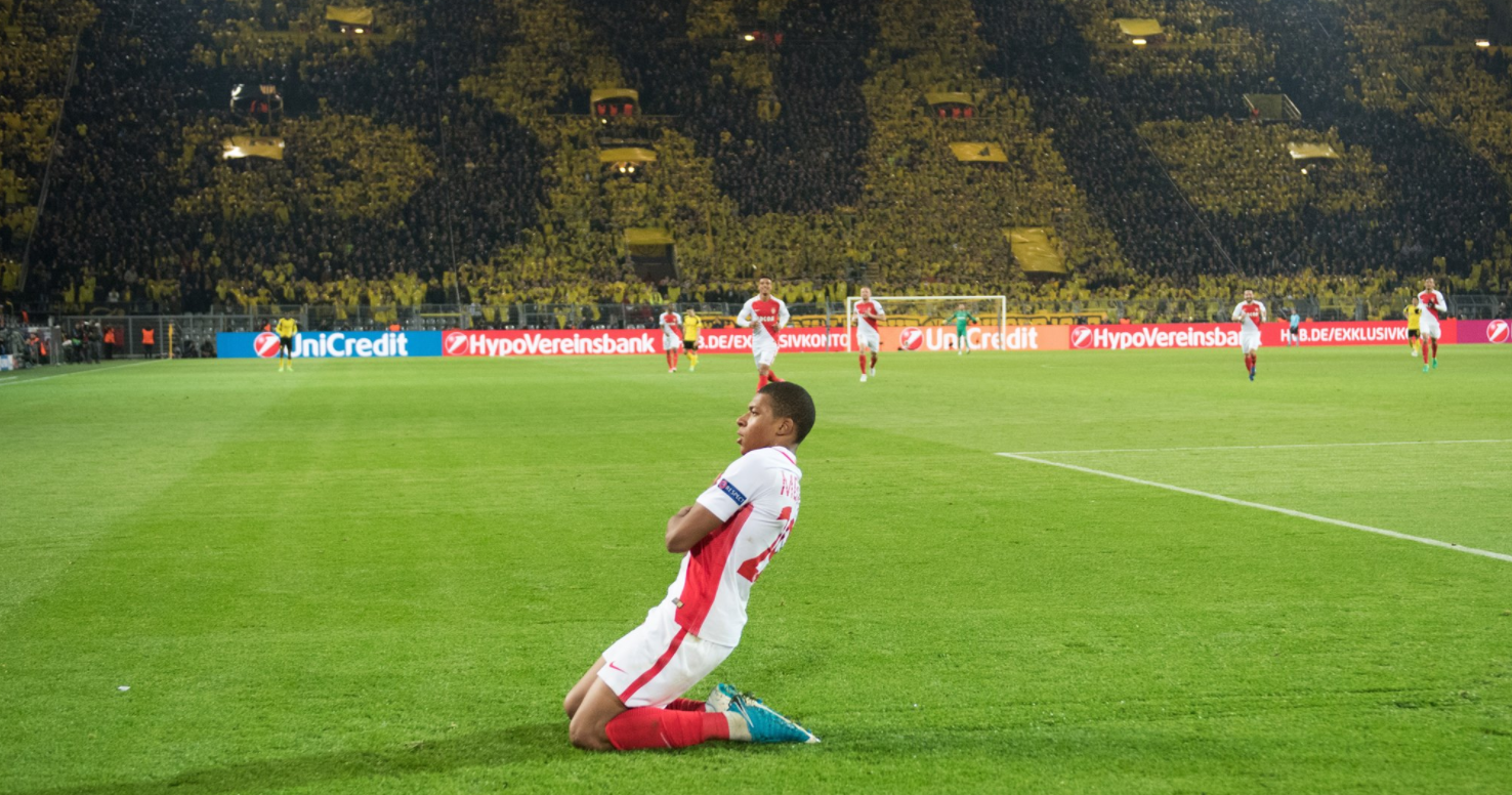 H αιτία πίσω από τον πανηγυρισμό του Εμπαπέ