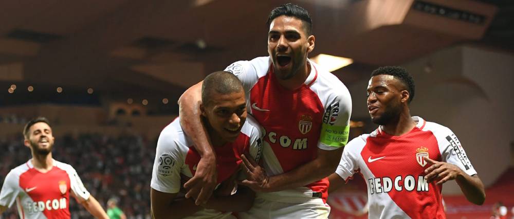 «Παλάβωσαν» οι φίλοι της Μονακό (vid)