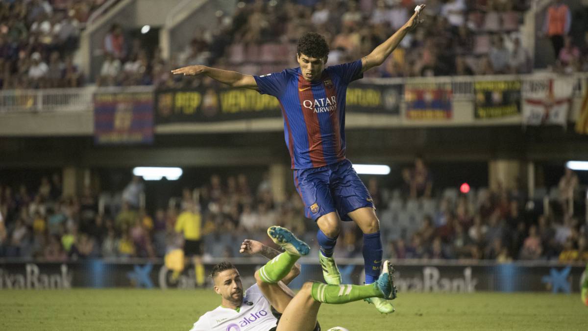 “Κλέβει” ταλέντο της Μπαρτσελόνα η Τότεναμ