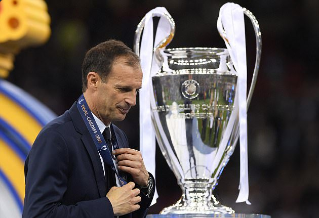 “Μοιάζει να βρίσκεται σε ύπνωση λίγο πριν σε καταστρέψει”