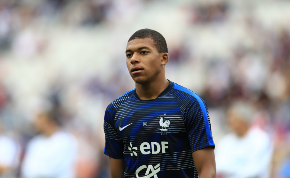 Φοβάται τις… λεπτομέρειες ο Εμπαπέ!