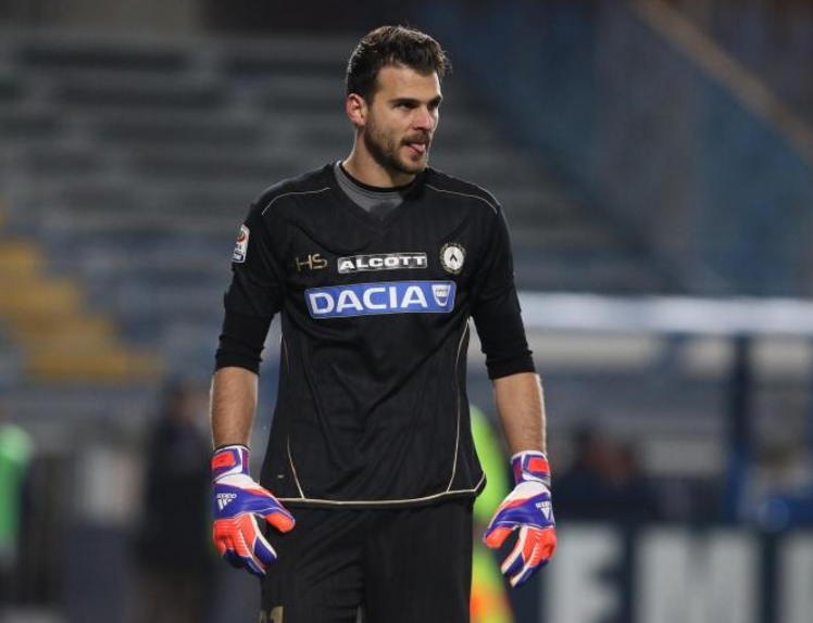 Τελειώνει του Καρνέζη στη Νάπολι!