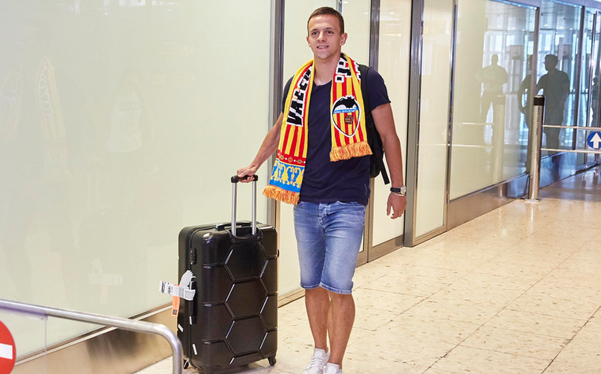 Επίσημα στη Βαλένθια ο Μαξίμοβιτς (pic)