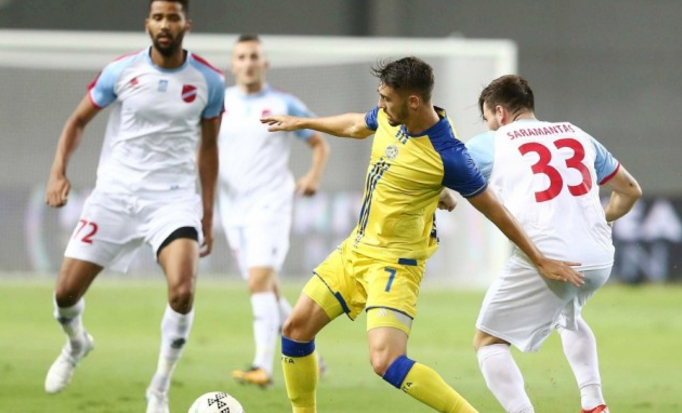 Και τώρα, ο νόμος της Πλατείας!