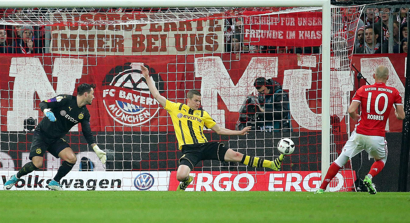 Τα “έσκασε” και πήρε τον Μπέντερ η Λεβερκούζεν