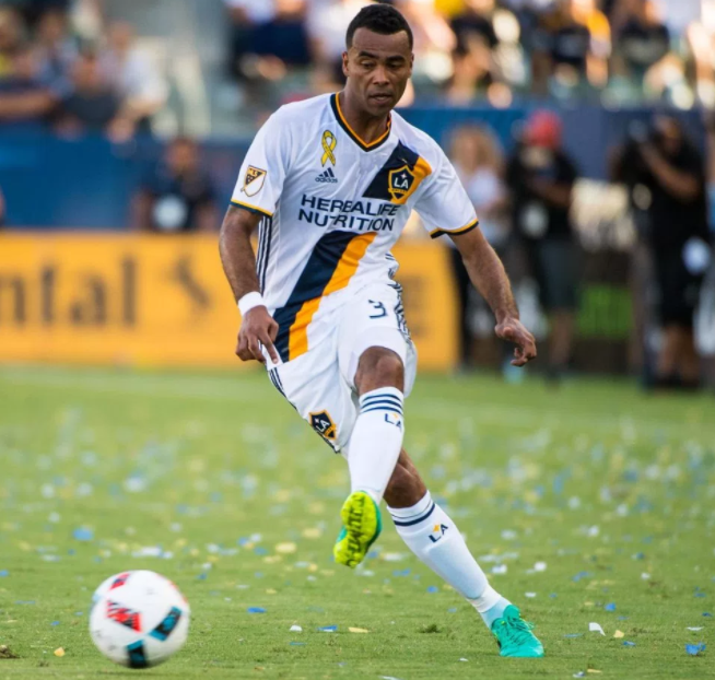 “Ψήνεται επιστροφή του Κόουλ στο νησί