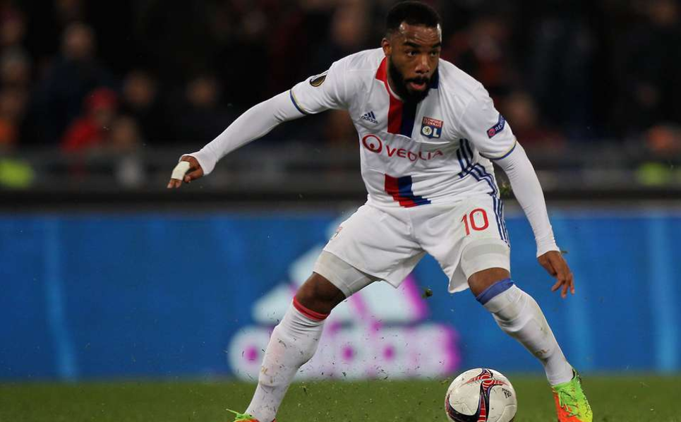 Γι΄ αυτό δεν κινήθηκε για τον Λακαζέτ η Λίβερπουλ