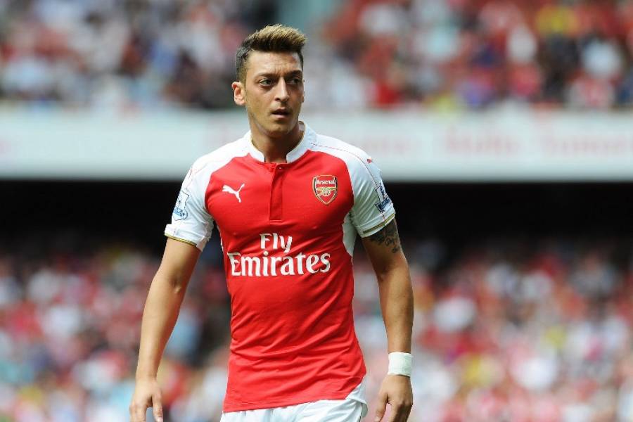 Τόσα θέλει για να μείνει ο Οζίλ!