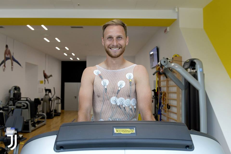 Ιατρικά στη “Γιούβε” ο Χέβεντες