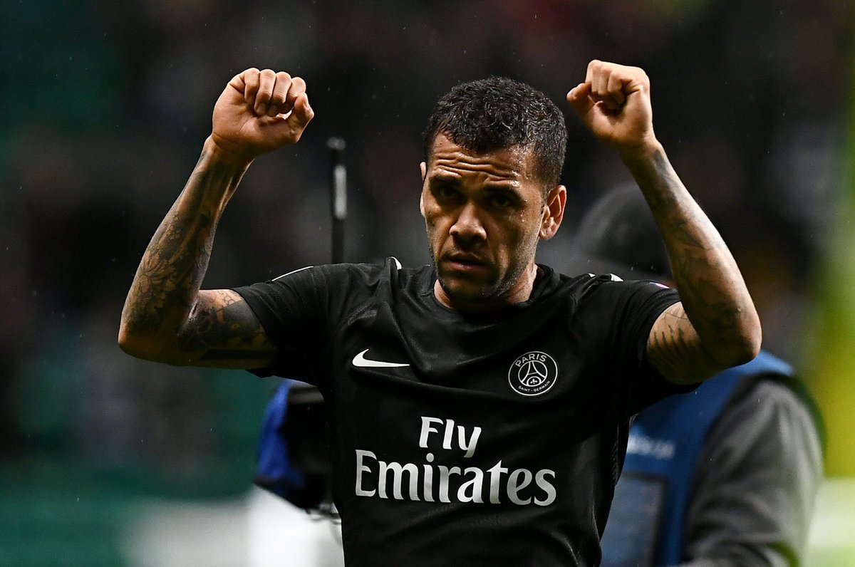 Ντάνι Άλβες: «Το ποδόσφαιρο είναι ομαδικό σπορ»