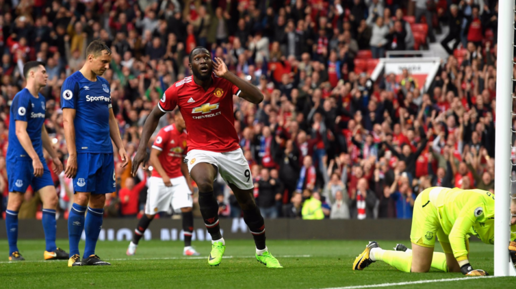 Μουρίνιο: «Δεν είμαστε σε θέση να ξεκουράζουμε τον Λουκάκου»