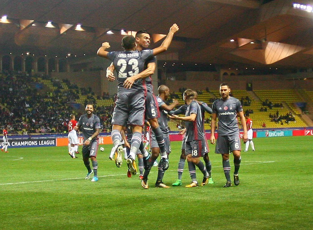 Έπαψες Μονακό να θυμίζεις (vid)