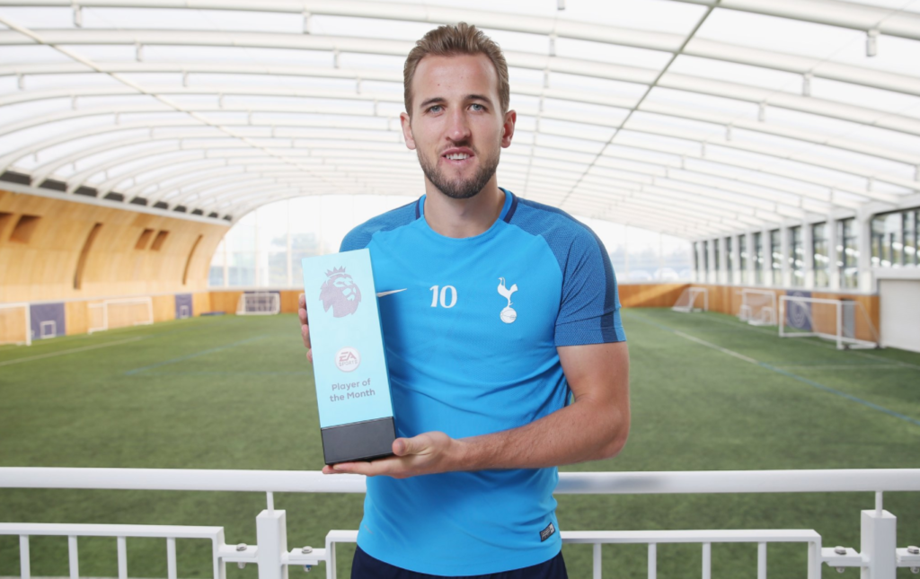 Μόνο ένας παίκτης έχει περισσότερα βραβεία του μήνα από τον Κέιν