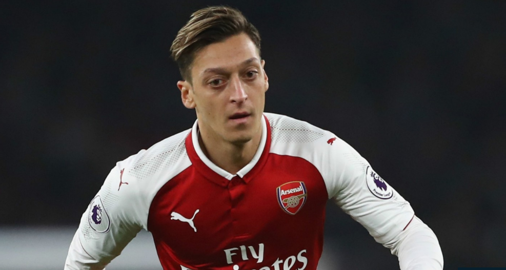 “O Oζιλ πρέπει να φύγει τον Ιανουάριο”