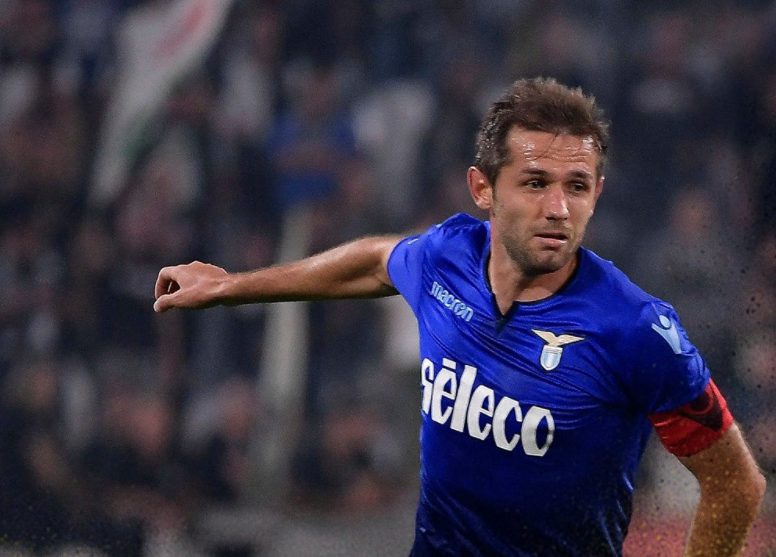 «Καθάρισε» ο Βόσνιος για τη Λάτσιο!