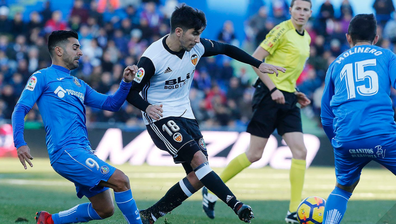 H Xετάφε έκοψε τα φτερά των “νυχτερίδων” (vid)