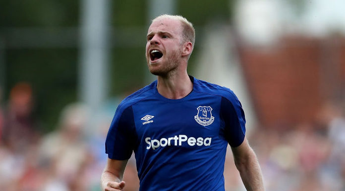 Ρώτησε για Κλάασεν η Νάπολι