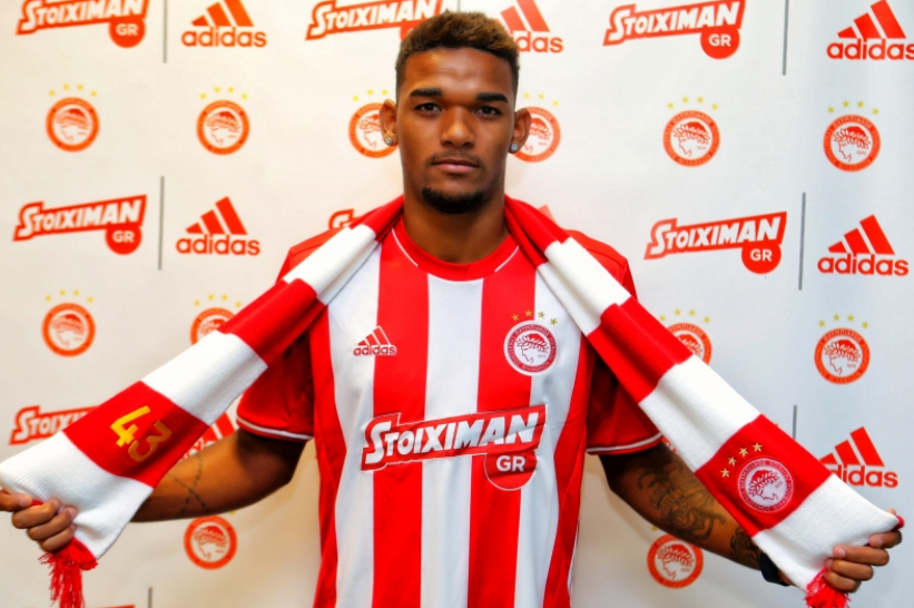 Μίλαν καλεί Βιάνα!