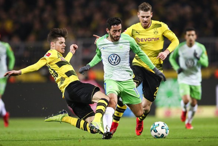 Αρνείται να ξεφύγει η Ντόρτμουντ!
