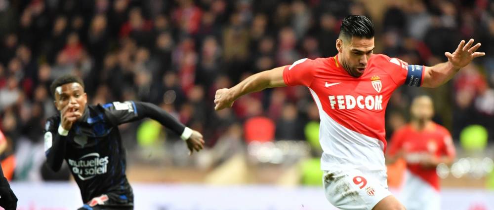 Μια ομάδα Μονακο-ς του ο Φαλκάο!