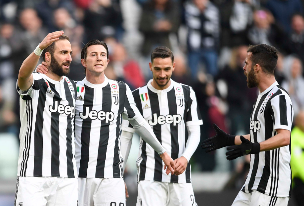 Tα “σπάνε” οι νέες εμφανίσεις της Γιουβέντους! (pics)